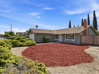 2368 Sawyer Ct
