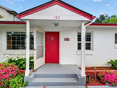 102 Nelson Avenue