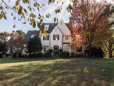 5561 Parker Branch Rd