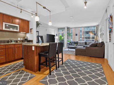 1025 1st St SE APT 701