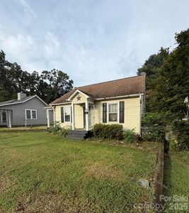 19641 S Main St