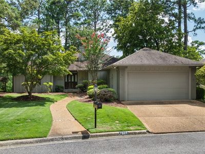 7609 River Ridge Rd NE