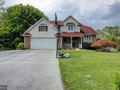 64 Diller Dr