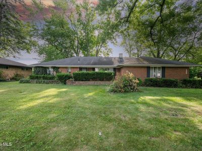 6006 Elden Dr