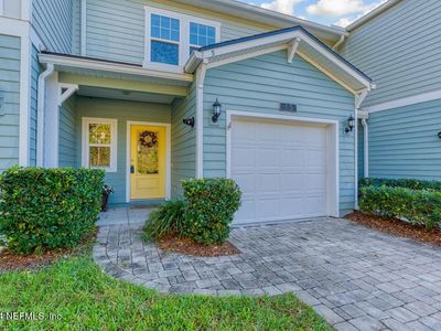 15 CANARY PALM Court