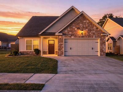 39 Daybreak Dr