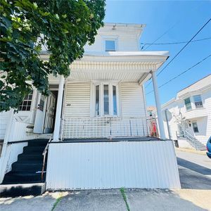 100 S Shamokin St