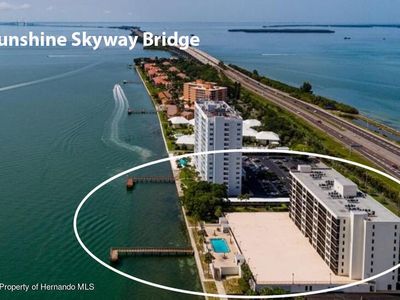 7100 Sunshine Skyway Ln S APT 201