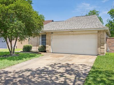 10710 Staghill Dr