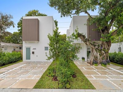 Property at 6167 SW 64th St, South Miami, FL