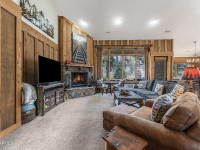 2618 S Bluebird Court