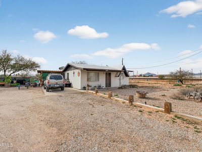 20637 W Arlington Rd