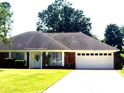 325 Westview Dr