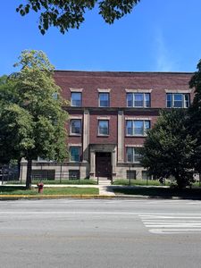 4358 W Washington Blvd Unit 204