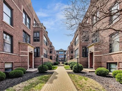 747 W Cornelia Ave APT N1