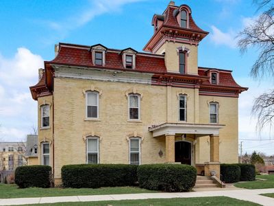 311 South Washington STREET