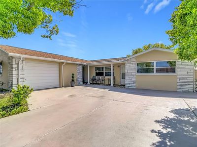 4237 Headsail Dr