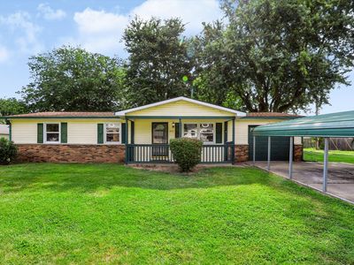 1739 Plantation Dr