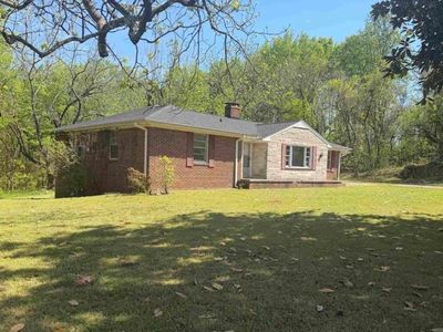 5470 Frankfort Rd