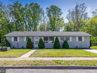 1203 Cedar Dr