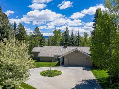 204 Ramona Ln