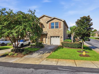 Property at 8737 Brown Pelican Cir, Navarre, FL