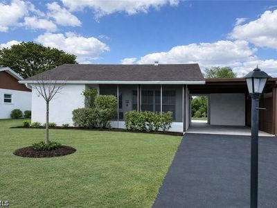 9 Palm Blvd