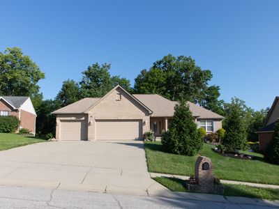 6260 Rebecca Way
