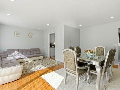 1038 S Hunt Club Dr