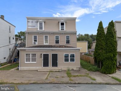225 Market St
