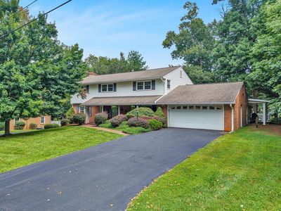 Property at 1120 Chestnut Mountain Dr, Vinton, VA