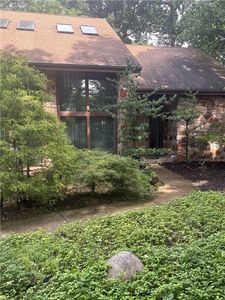125 Gatehouse Dr