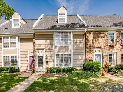6 Skipwith Green Cir