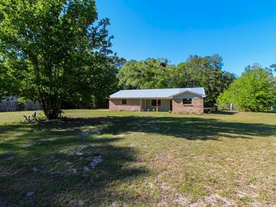 28 Greenleaf Ln