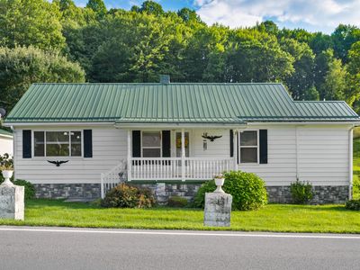 631 N Sandbranch Rd