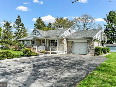 2 Marian Rd