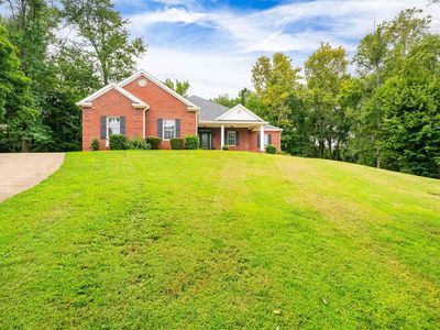 5221 Lanewood Dr