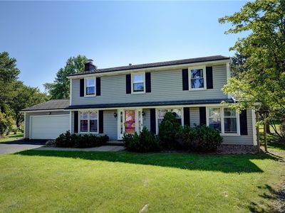 799 Lauren Ct