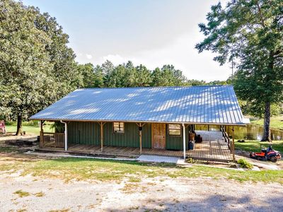 64 Eckhoff Dr