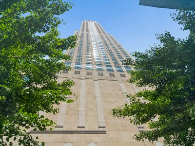 132 E Delaware Pl APT 6306