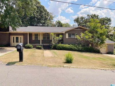 1005 Barclay Dr