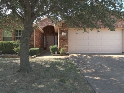 2001 Eagle Lake Dr