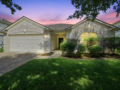 7817 Squirrel Hollow Dr