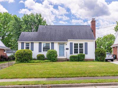 Property at 224 Summit St SE, North Canton, OH