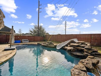 3414 Lake Ct