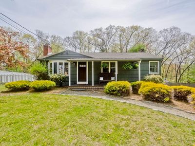 82 Joseph Ave
