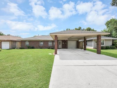 1412 Greenbriar Ave