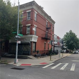 1350 Herkimer St