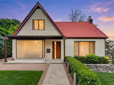 6 Judson Avenue