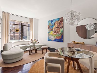 40 Broad St APT 18E